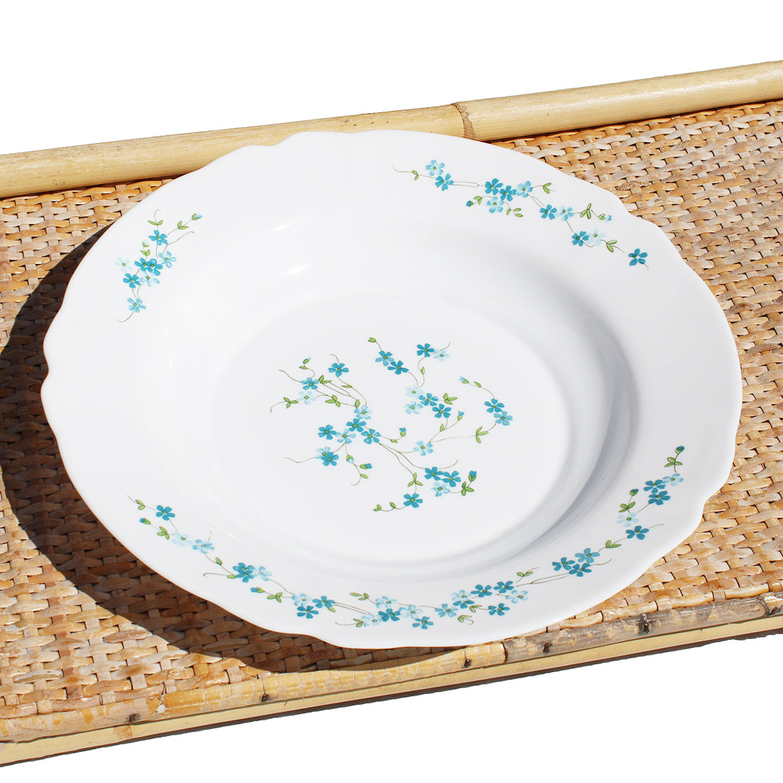Plat creux décor Myosotis vintage - Arcopal - Chiner Solidaire Plat creux décor Myosotis vintage - Arcopal - Chiner Solidaire