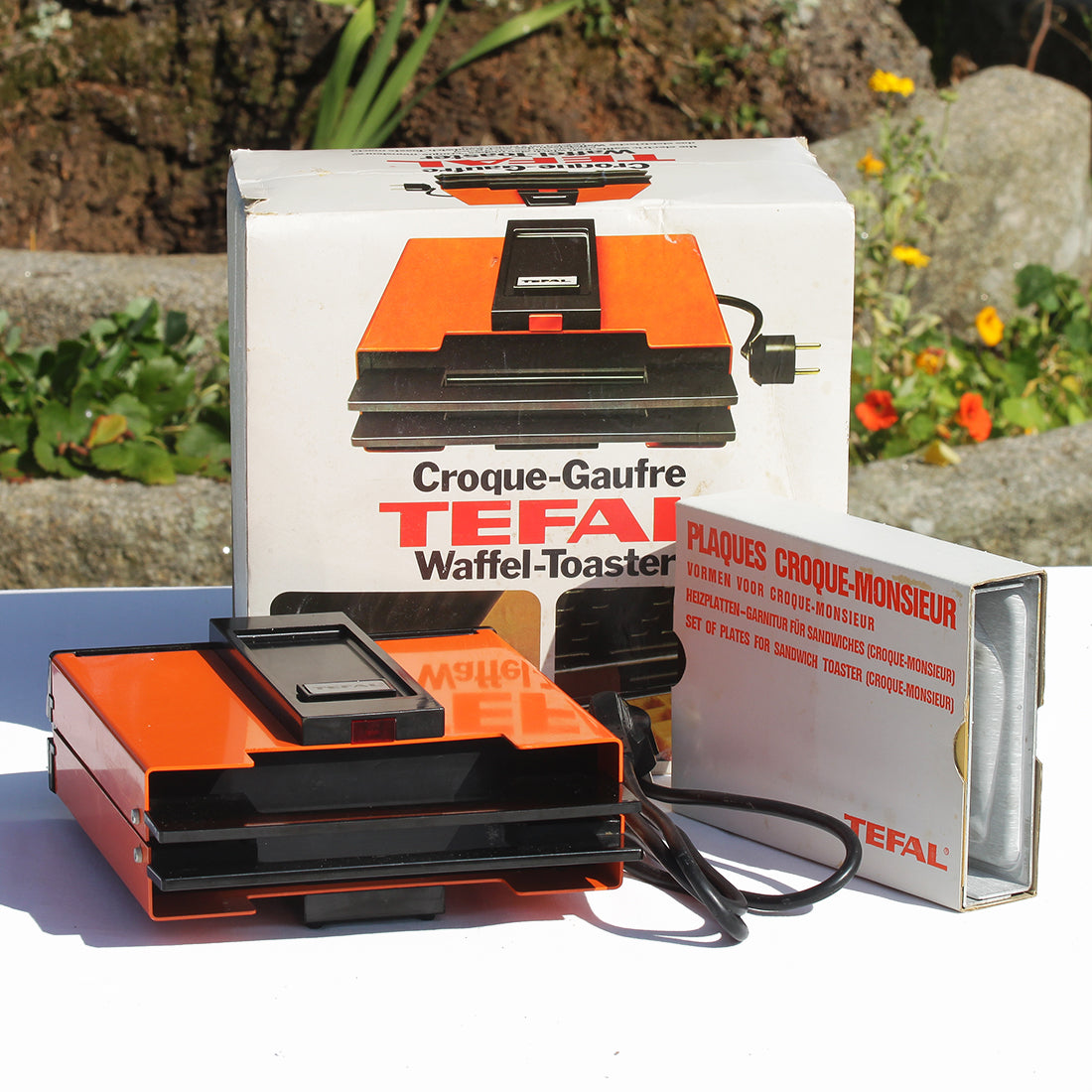 Appareil Tefal vintage Croque-Gaufre électrique orange – La Roue du Passé