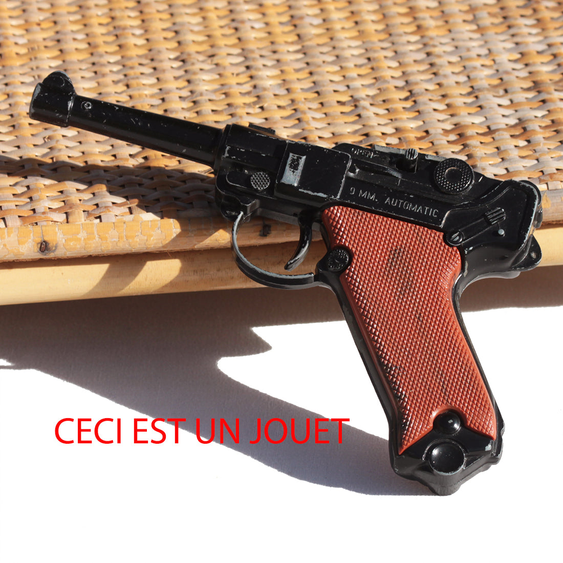 Old toy Lone Star primer pistol, Luger model – La Roue du Passé