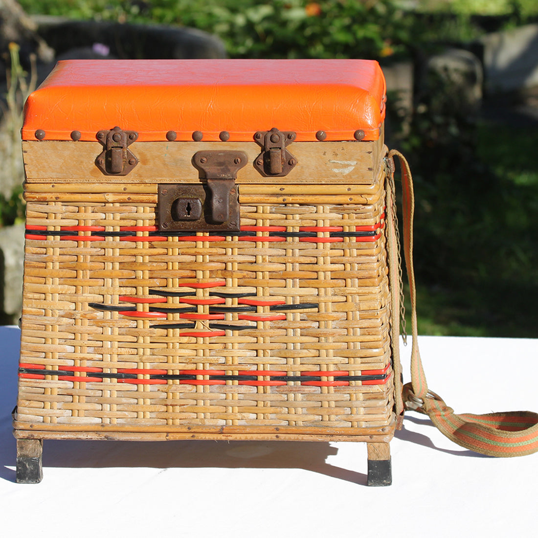 Vieux Panier De Pêche En Osier Vintage, Creel Traditionnel Pour La Pêche à La Ligne, Bon état