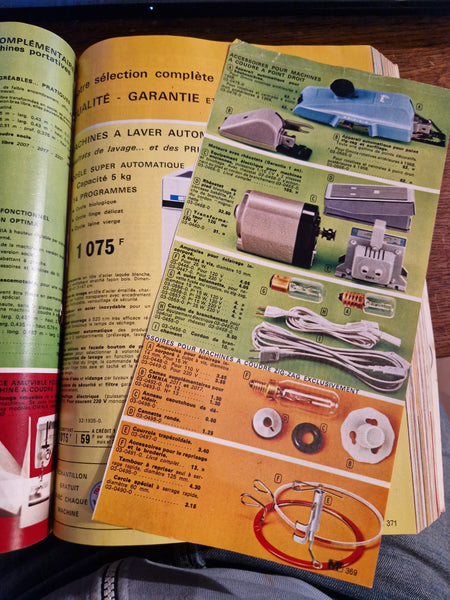 Catalogue Manufrance vintage année 1974 / état d'usage