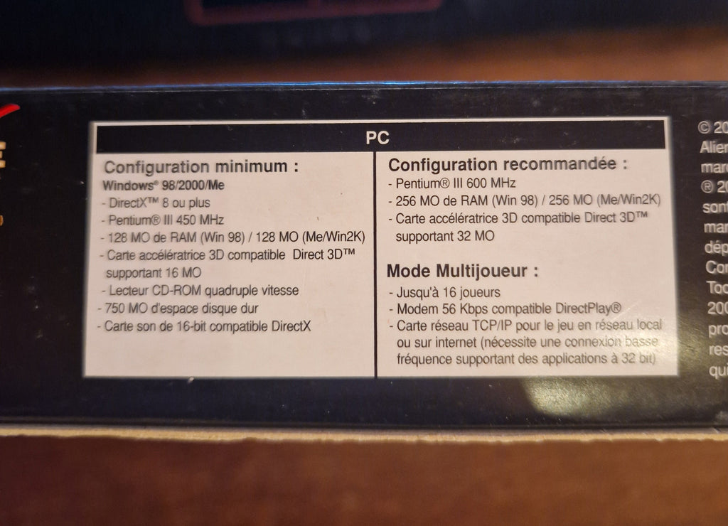 Jeu vidéo PC Big Box Aliens versus Predator 2 / version française Jeu vidéo PC Big Box Aliens versus Predator 2 / version française