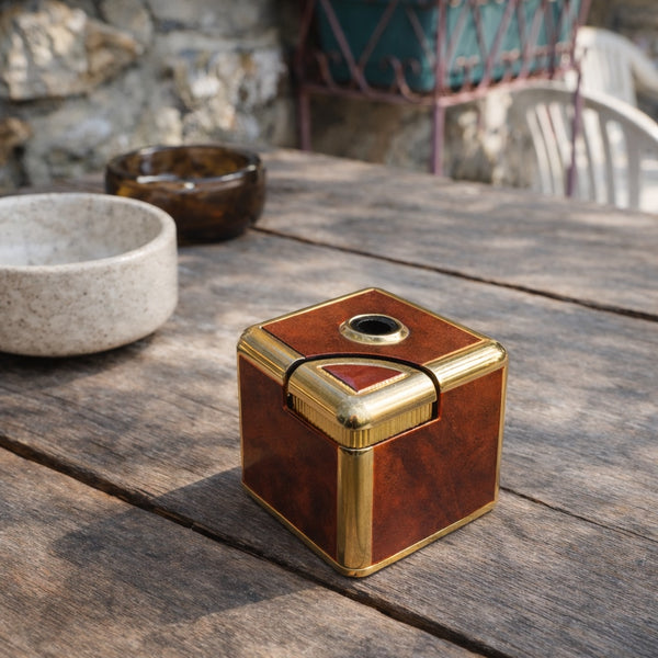 Petit briquet de table vintage Royal Bob – cube en métal doré et finition laquée