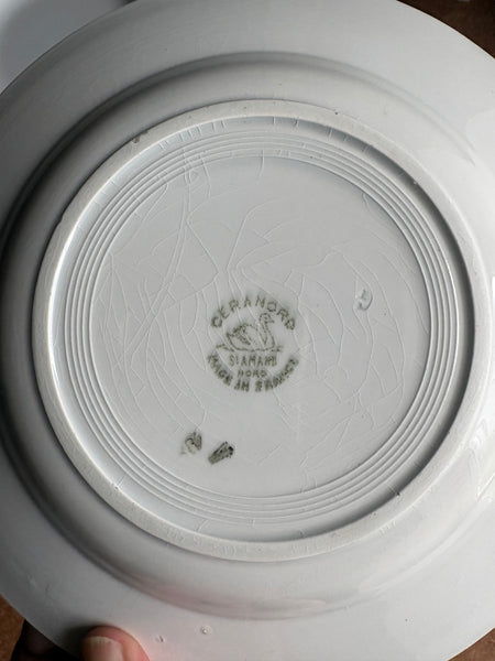 Assiette creuse ancienne CERANORD St Amand – décor vert / guirlandes