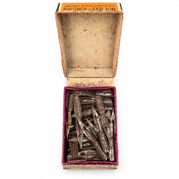 Boîte ancienne de plumes Baignol & Farjon, modèle Henry 387 EF