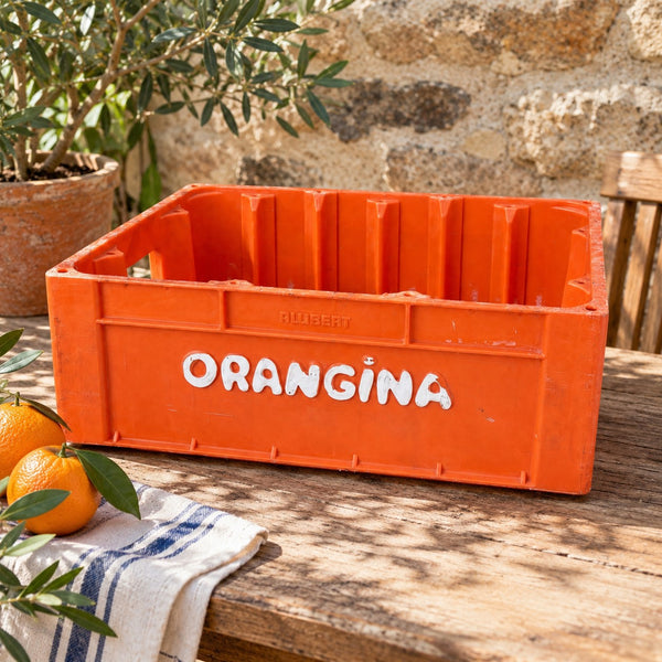 Caisse / casier à bouteilles Orangina vintage en plastique orange Allibert – 1984