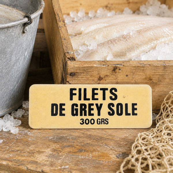 Ancienne étiquette d'épicerie « Filets de Grey Sole 300 GRS » en plastique rigide