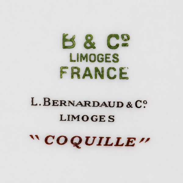 Lot de 6 assiettes plates en porcelaine de Limoges Bernardaud modèle « Coquille » à décor doré