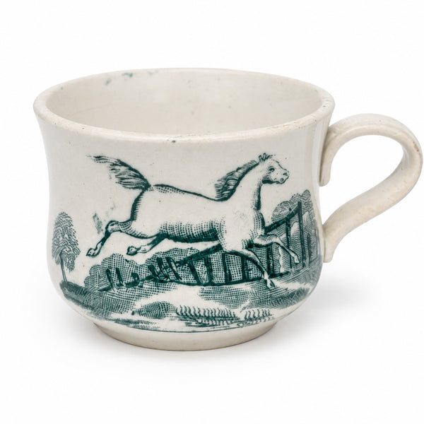 Tasse à café ancienne en faïence Saint-Amand & Hamage – Modèle « Animaux »