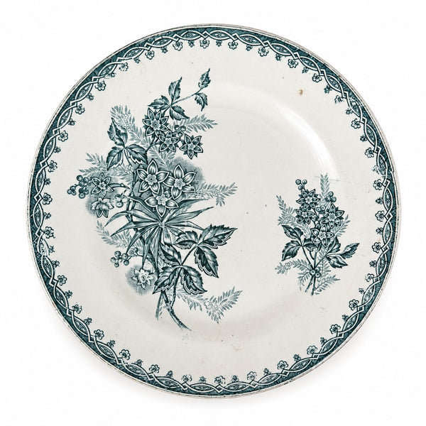 Lot de 3 assiettes semi-creuses anciennes en terre de fer Saint-Amand modèle Margot