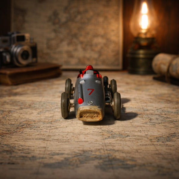 Voiture de course mécanique type Mercedes Schuco Micro Racer 1043 n° 7 – Western Germany – En état de fonctionnement