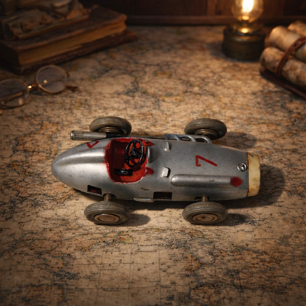 Voiture de course mécanique type Mercedes Schuco Micro Racer 1043 n° 7 – Western Germany – En état de fonctionnement