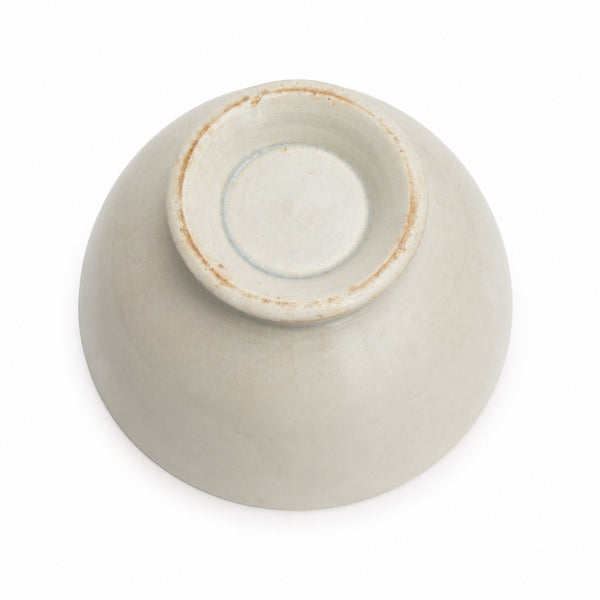 Ancien grand bol à soupe en faïence blanche émaillée sur piédouche – Style bistrot ou campagne française
