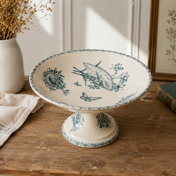 Ancien compotier sur pied en faïence imprimée à décor d'éventails, fleurs et papillons – Badonviller