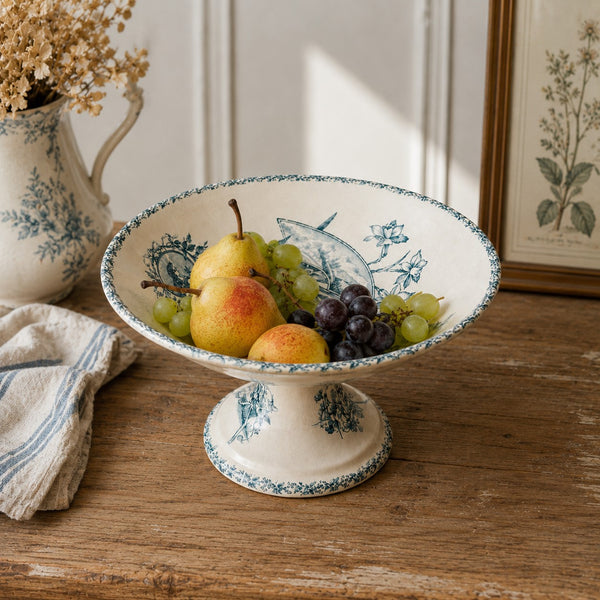 Ancien compotier sur pied en faïence imprimée à décor d'éventails, fleurs et papillons – Badonviller