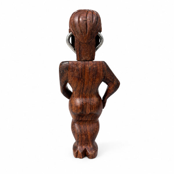 Tire-bouchon figuratif vintage « pisseur » en bois sculpté – Eugène Volynkine