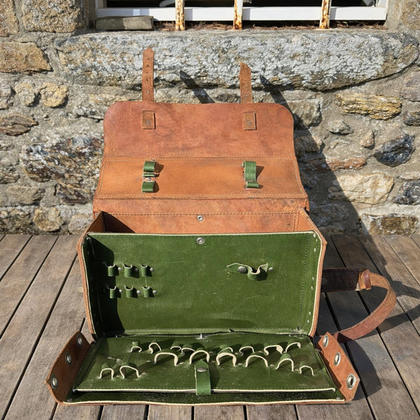 Sacoche d’électricien / technicien en cuir ancienne EDF GDF