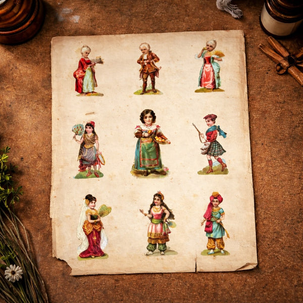 Planche / feuille d’album ancienne de 20 chromos découpis (dont 1 incomplet) – Personnages en costumes d’époque – Recto / Verso