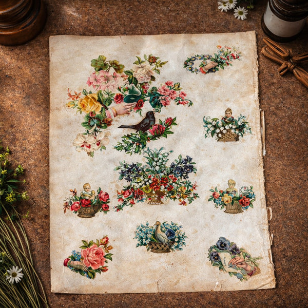 Planche / feuille d’album ancienne de 19 chromos découpis – Scènes enfantines et compositions florales – Recto / Verso