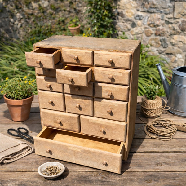 Layette d’horloger / mercerie vintage en bois et contreplaqué – meuble de métier à tiroirs