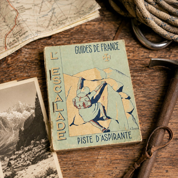 Ancien guide scout d'escalade « L'Escalade – Piste d'aspirante » – Guides de France – 104 pages – Illustré par Y. Pezziou