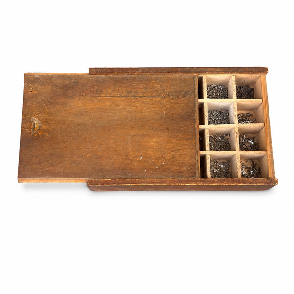 Ancienne boîte layette d’horloger en bois à compartiments – pièces d’horlogerie