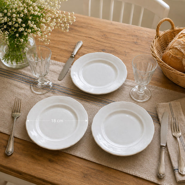 Lot de 3 anciennes assiettes à dessert Creil et Montereau en faïence blanche – 18 cm