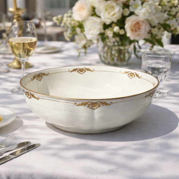 Saladier en porcelaine de Limoges L. Bernardaud & Cie – Modèle Coquille – Ø 24,4 cm