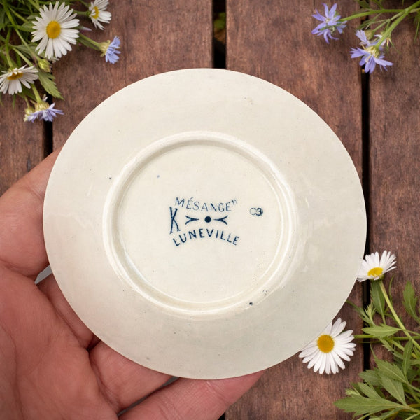 Petite tasse de dinette de poupée ancienne en faïence de Lunéville – décor Mésange