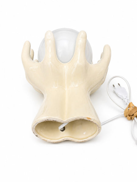 Lampe vintage ivoire en céramique en forme de mains – globe opalin blanc