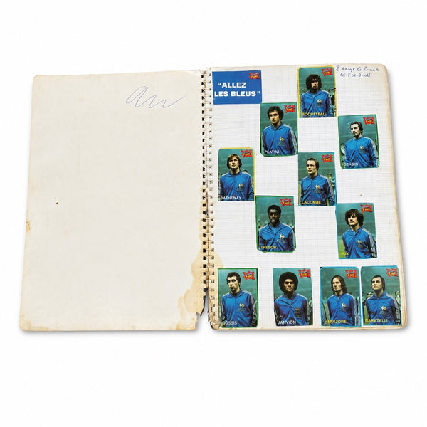 Ancien cahier album de football – Michel Platini, AS Saint-Étienne, Coupe des clubs champions 1976 et Coupes du monde 1978 et 1982