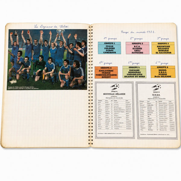 Ancien cahier album de football – Michel Platini, AS Saint-Étienne, Coupe des clubs champions 1976 et Coupes du monde 1978 et 1982