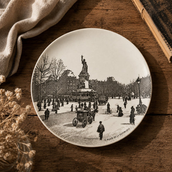 Ancienne assiette à dessert 19,5 cm en faïence HB Choisy-le-Roi – Modèle « Paris - 3. Place de la République »
