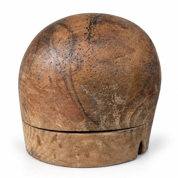Forme à chapeau ancienne en bois patiné – moule de modiste / chapelier
