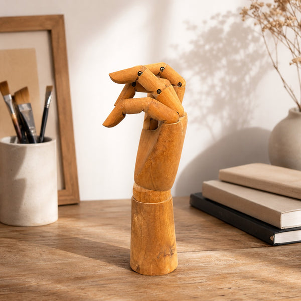 Main articulée d’artiste en bois naturel – Modèle d’étude articulé pour dessin, peinture et décoration