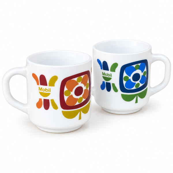 Lot de 4 mugs vintage Arcopal publicitaires Mobil - années 1970