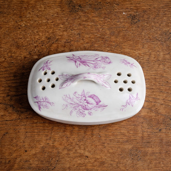 Petite boîte porte-savon en porcelaine opaque ancienne – décor floral