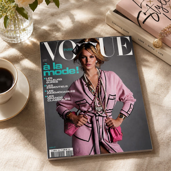 Magazine / Revue de mode Vogue Paris n° 1014 – Février 2021 – Anna Ewers