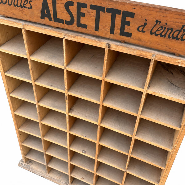 Présentoir de magasin ancien ALSETTE « Boules à teindre » – 40 casiers