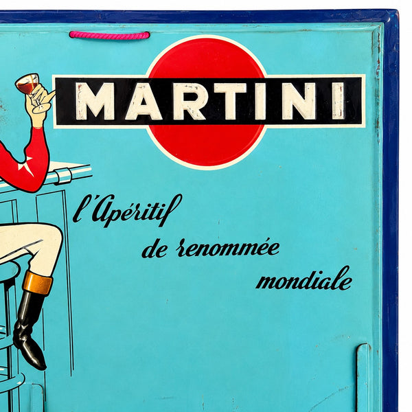 Plaque MARTINI vintage d’affichage des prix en tôle lithographiée – Jockey d’après Léon
