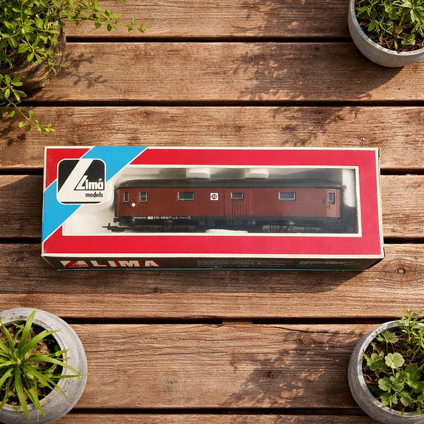 Wagon à bagages suédois vintage LIMA HO – Réf. 309335
