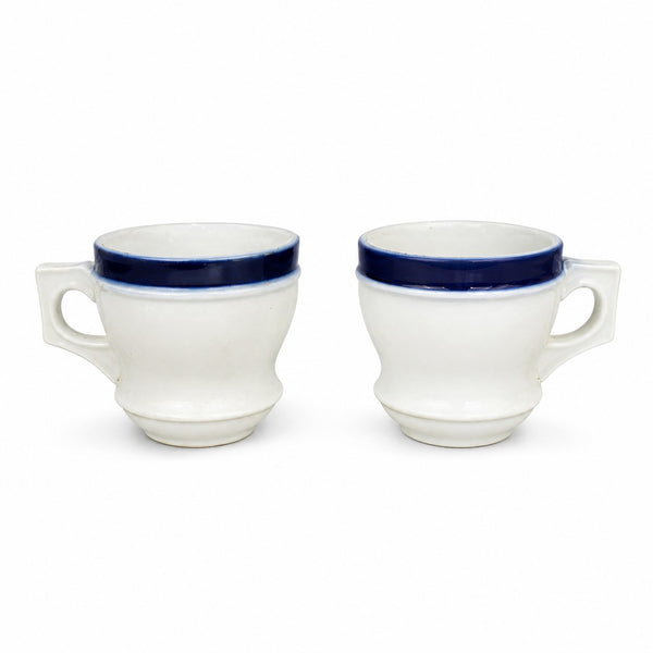 Paire de tasses brulot de bistrot anciennes en porcelaine épaisse à liseré bleu