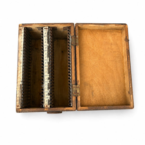 Boîte ancienne de rangement pour plaques photographiques stéréoscopiques en verre