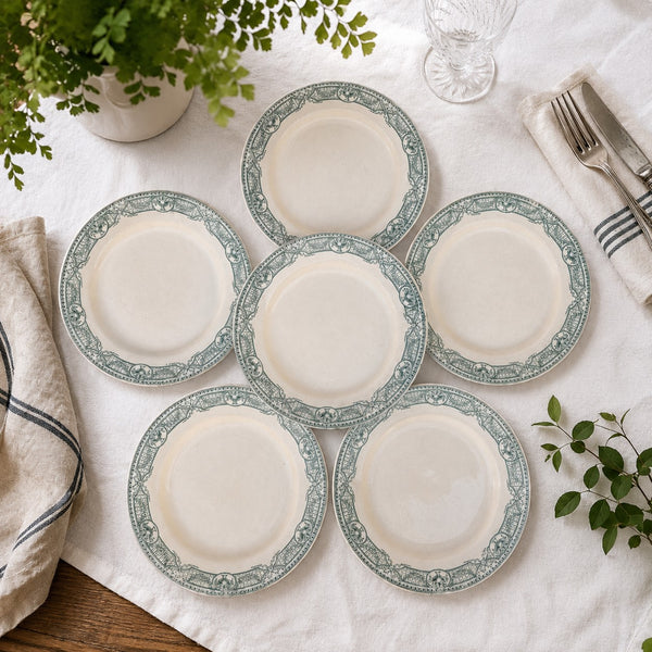 Lot de 6 anciennes assiettes plates en faïence de Salins modèle Directoire