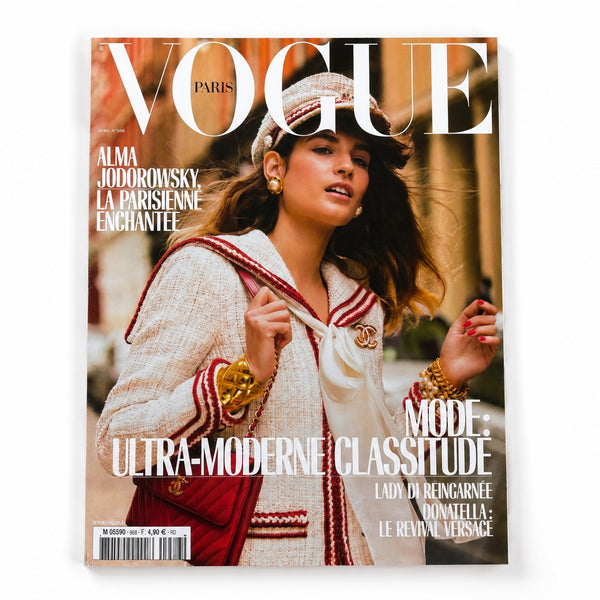 Magazine / Revue de mode Vogue Paris n° 986 – Avril 2018 – Alma Jodorowsky