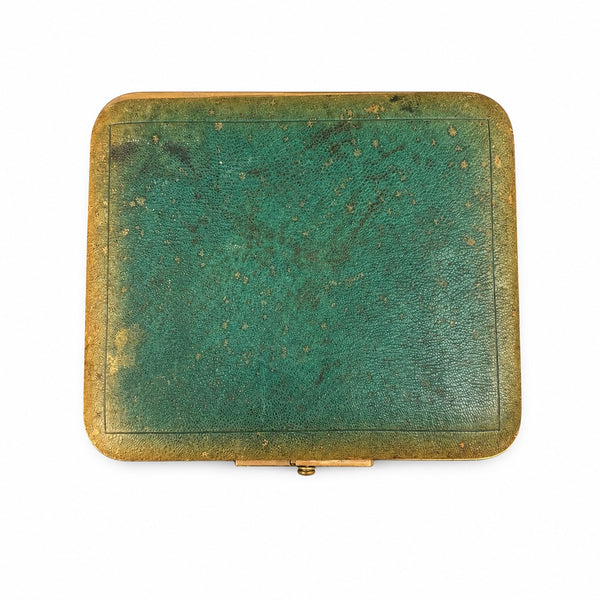 Coffret en cuir et laiton à décor de lacs d'amour – Probable porte-tablier de franc-maçon – France, vers 1890-1910