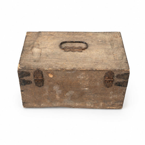 Coffret ancien en bois « Bazar Militaire – E. Letaley » à Versailles – 28 cm x 19 cm x 14 cm