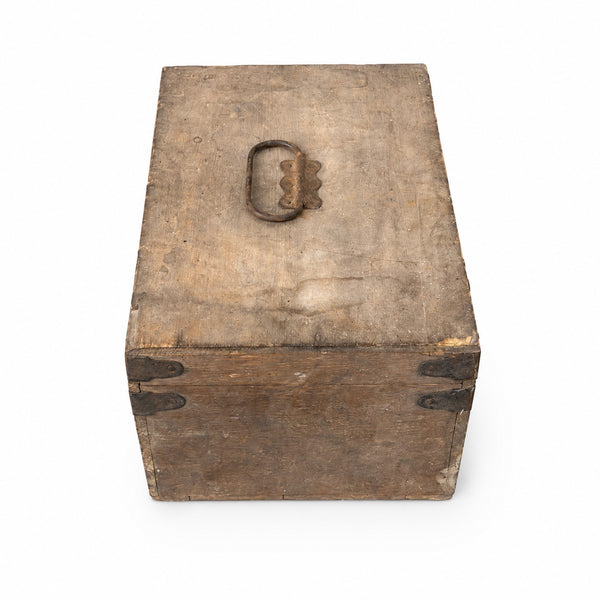 Coffret ancien en bois « Bazar Militaire – E. Letaley » à Versailles – 28 cm x 19 cm x 14 cm