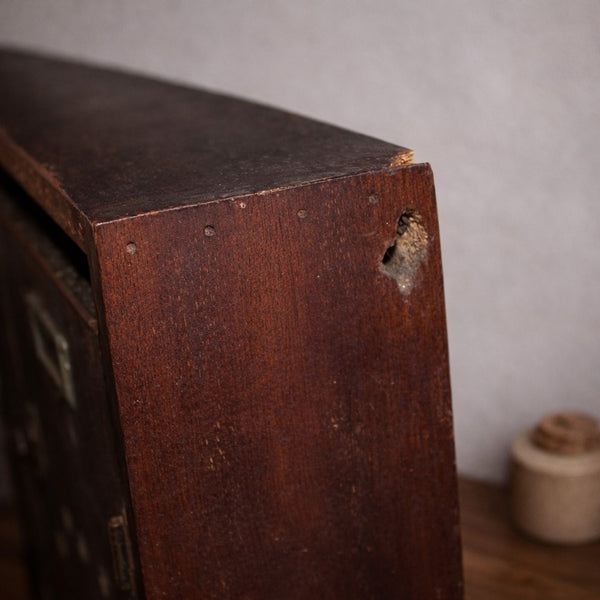 Bloc boîtes aux lettres ancien d'immeuble – 4 compartiments en bois