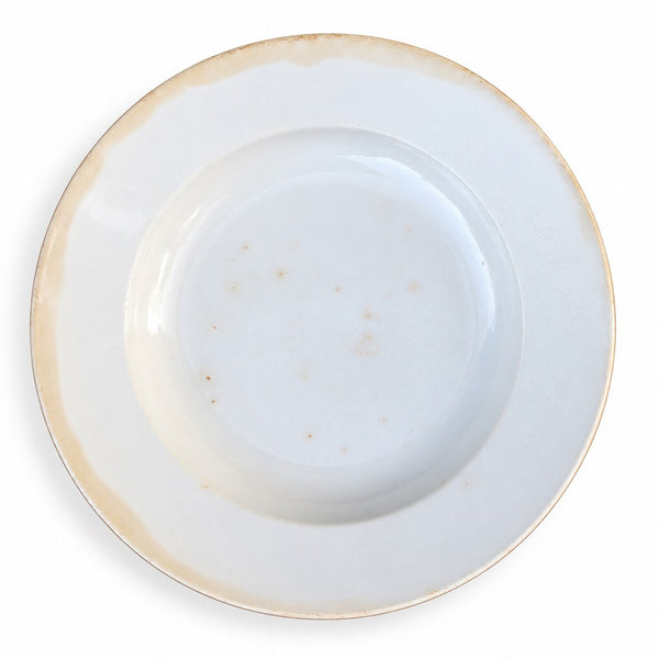 Lot de 4 assiettes creuses anciennes blanches en faïence de Creil et Montereau – XIXe siècle